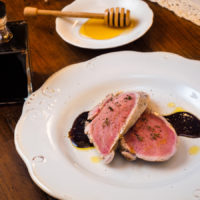 Il Moderno - Filetto di maiale con riduzione al miele e aceto balsamico